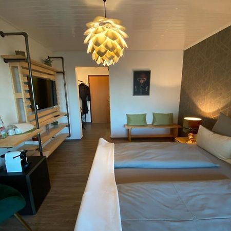 Doppelzimmer Mit Bad & Balkon Simmersfeld Kültér fotó