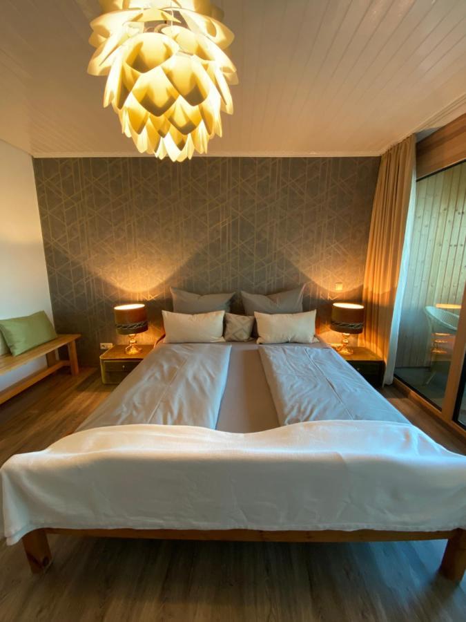 Doppelzimmer Mit Bad & Balkon Simmersfeld Kültér fotó